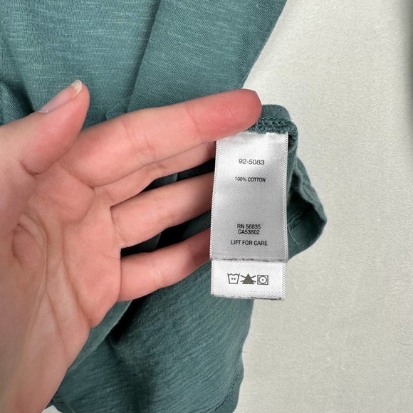 Cabela's Women's Size M V Neck 3/4 Sleeve Blouse Top 100%‎ Cotton - Picture 9 of 10